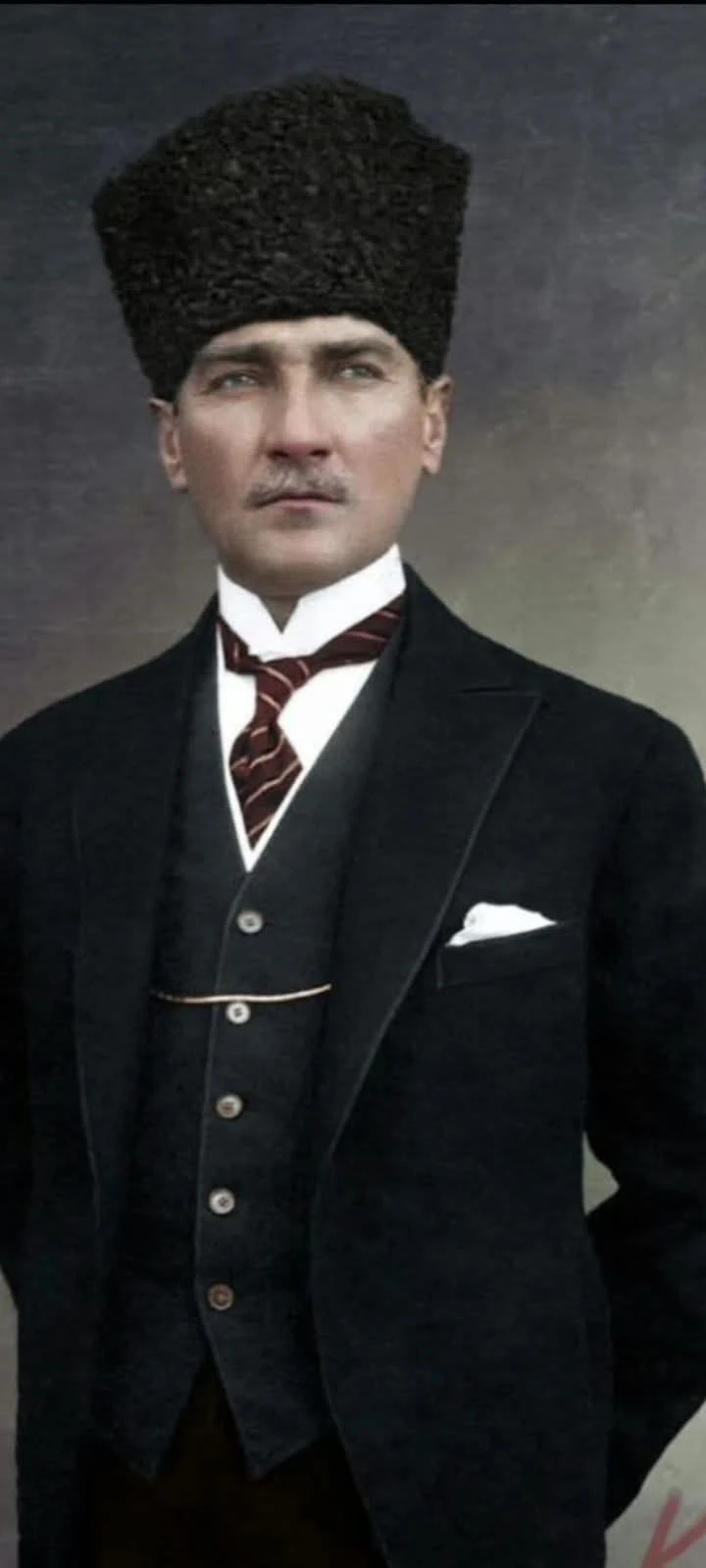 NEDEN Mİ ATATÜRK ? 