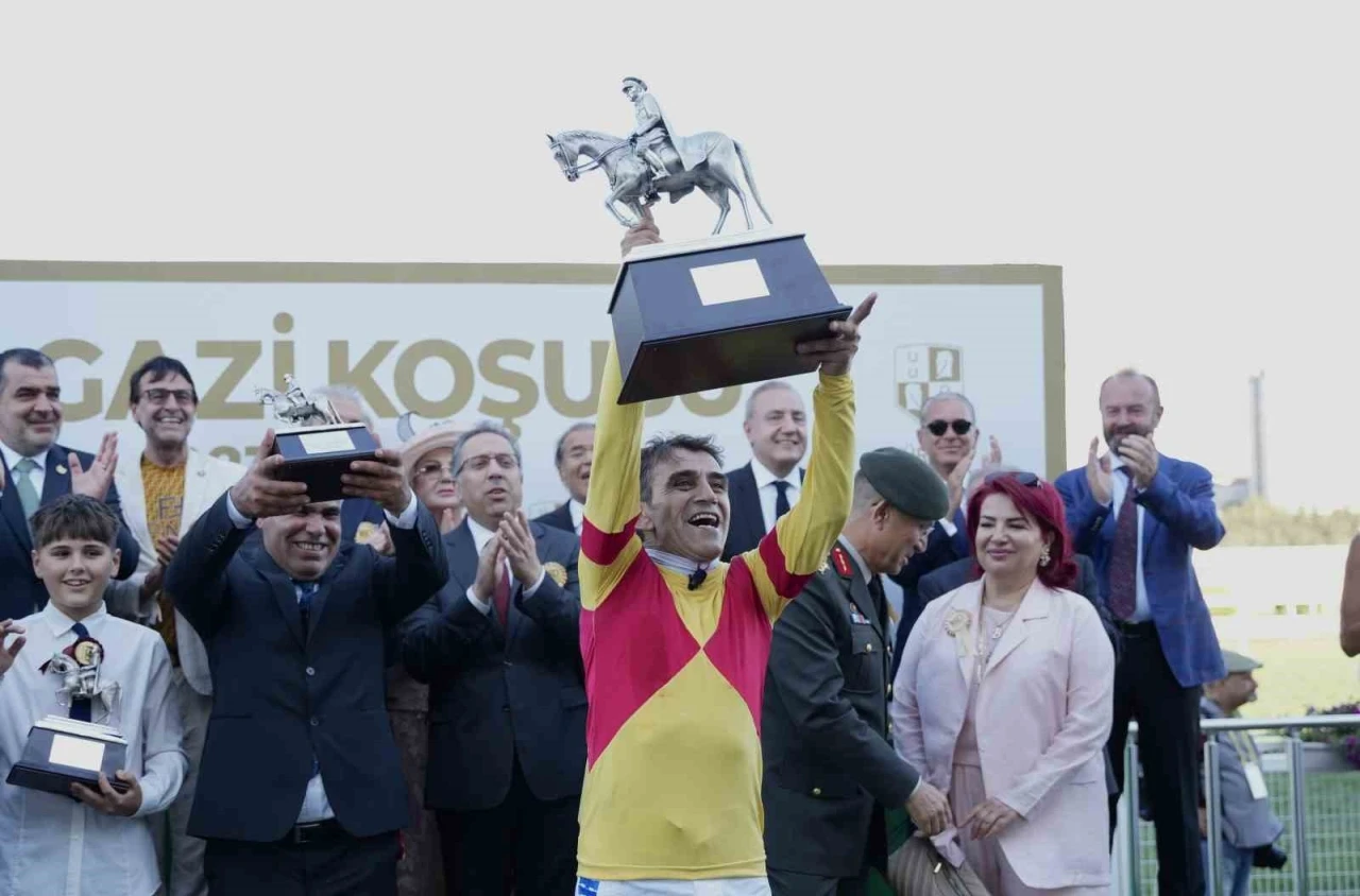 100. Gazi Koşusu&rsquo;nda &ouml;d&uuml;ller sahiplerini buldu
