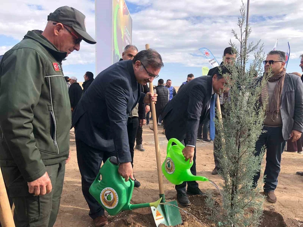 11 Kasım Milli Ağaçlandırma Günü’nde 20 bin fidan dikildi
