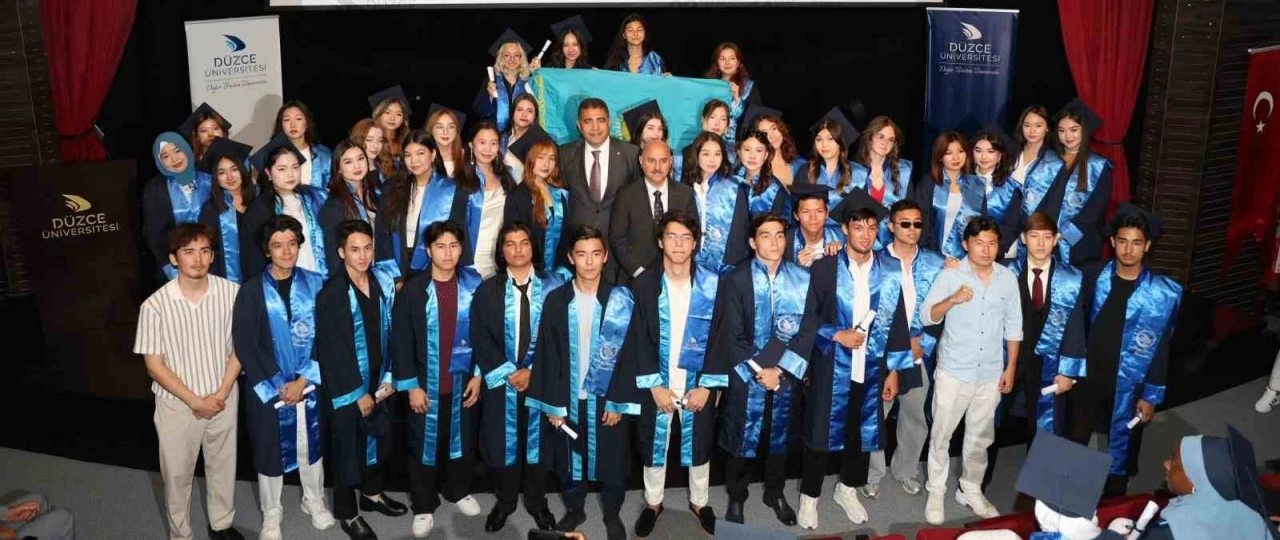 13 farklı ülkeden 63 öğrenci Türkçeyi öğrendi
