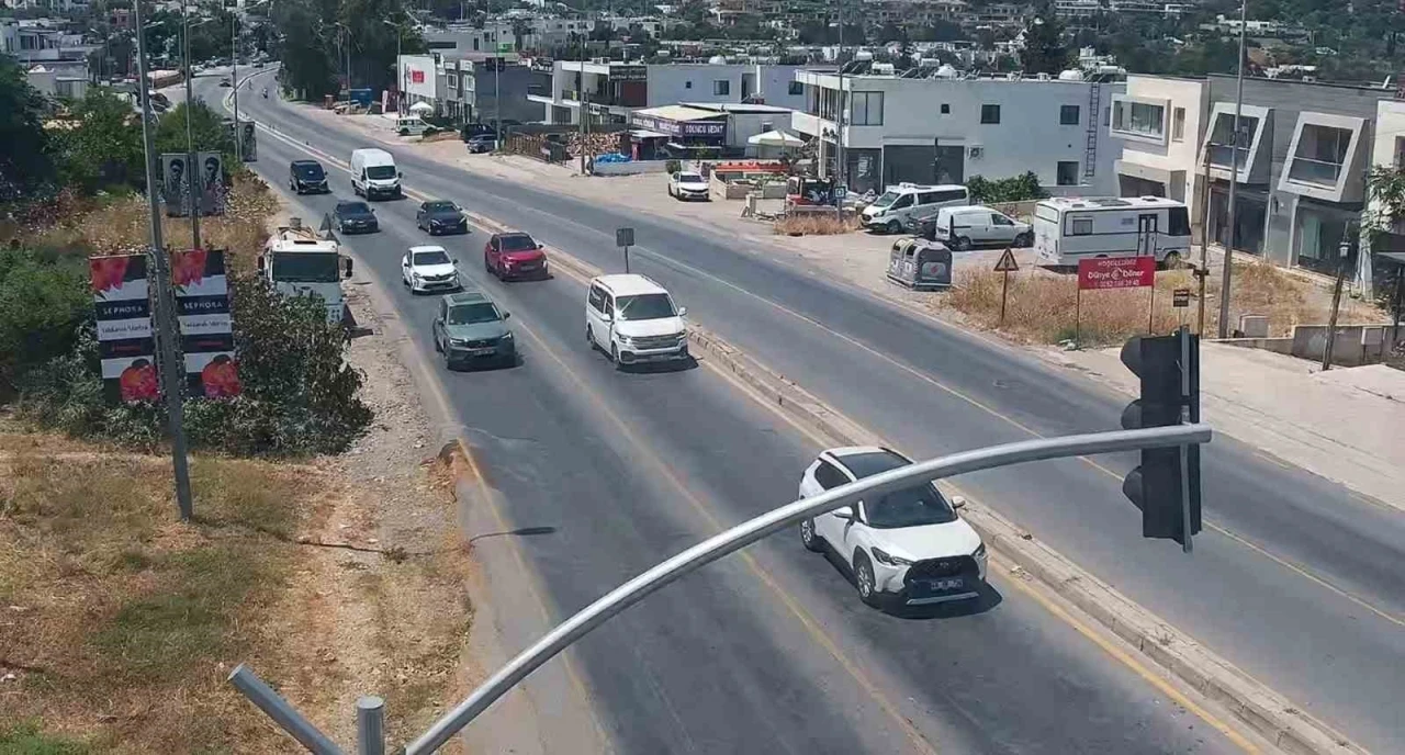 16 kavşakta akıllı sistem: Kuyruklar y&uuml;zde 83 azaldı
