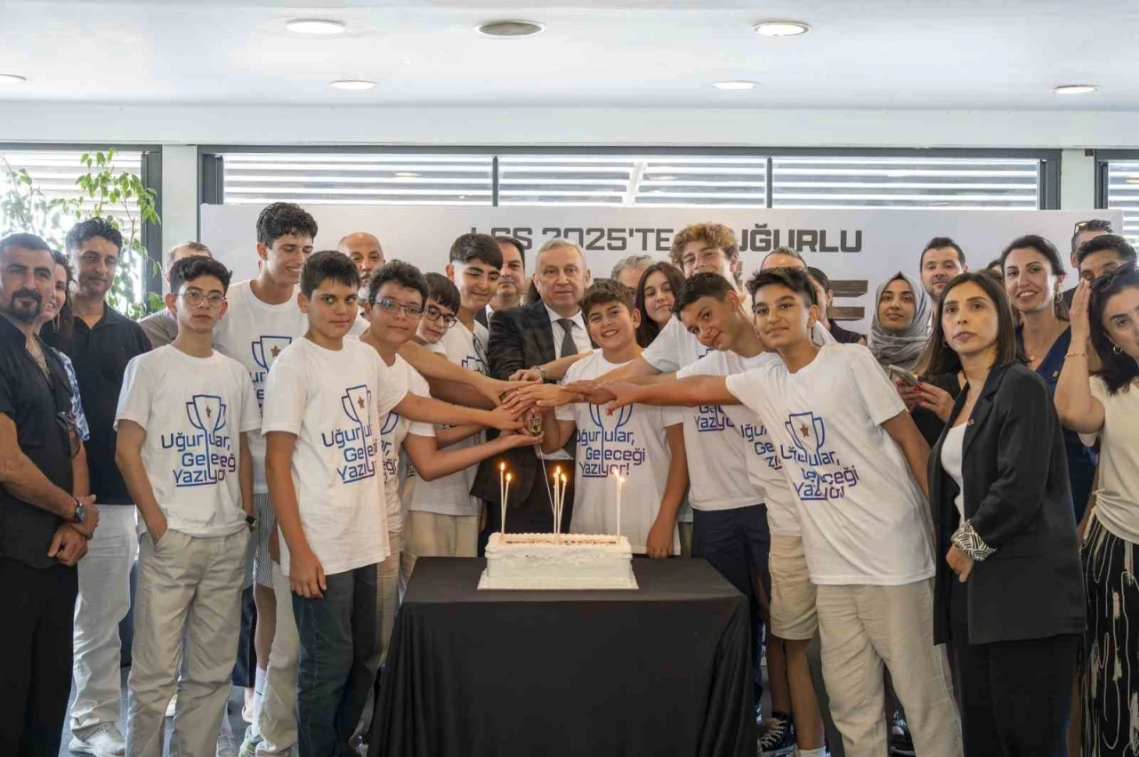 17 Uğurlu öğrenci LGS’de tam puan aldı
