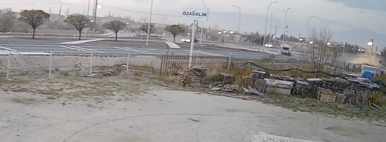 18 kişinin yaralandığı kaza güvenlik kamerasında
