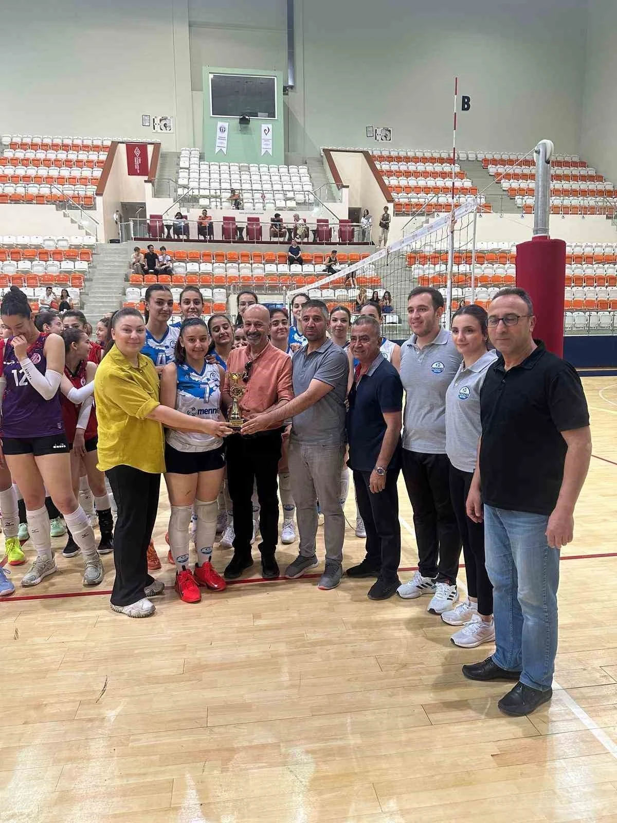 2. Betül Çoban Voleybol Turnuvasında Şampiyon Merinos Spor oldu
