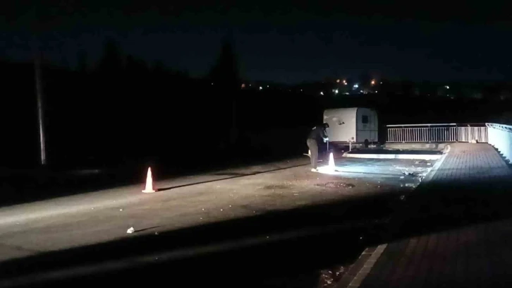 2 grup arasında &ccedil;ıkan kavga kanlı bitti: 1 yaralı
