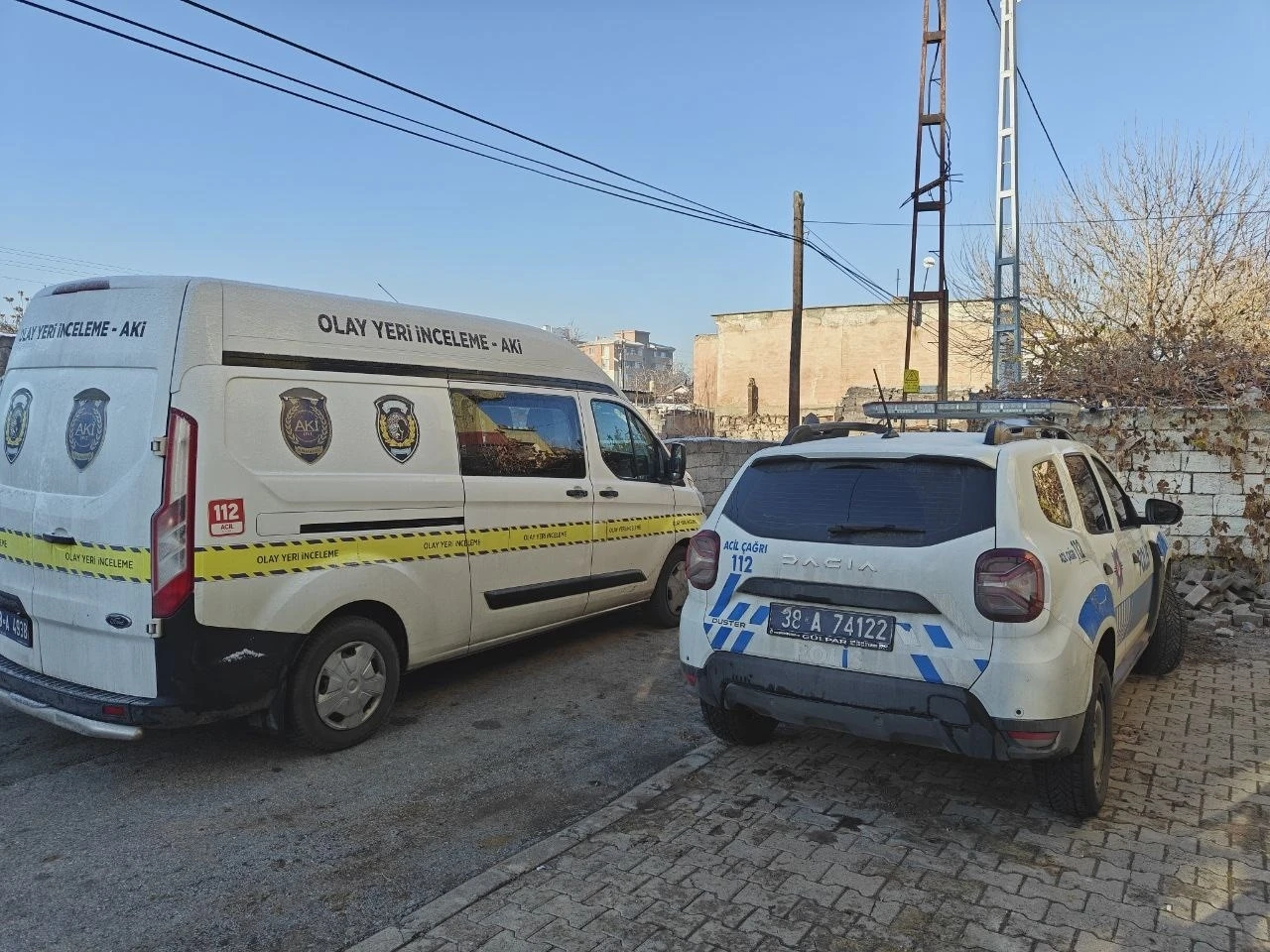 2 g&uuml;nd&uuml;r haber alınamayan kadın evinde &ouml;l&uuml; bulundu
