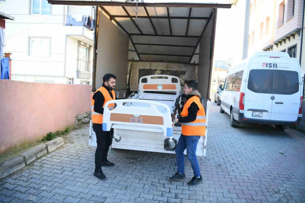 2025 yılında ihtiya&ccedil; sahiplerine kırtasiyeden hasta yatağına kadar sosyal yardım
