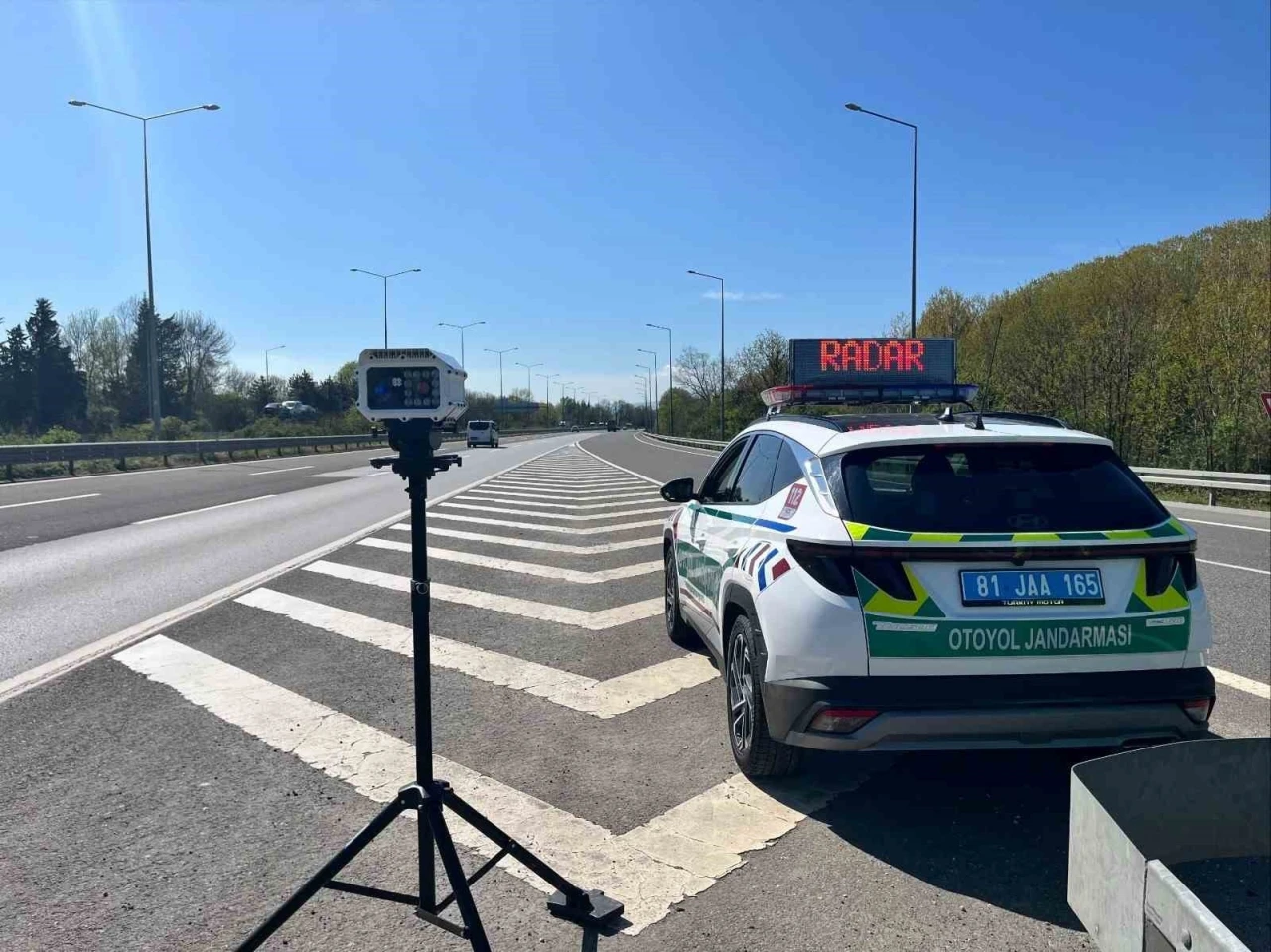 21 alkolden 202 araç trafikten men edildi
