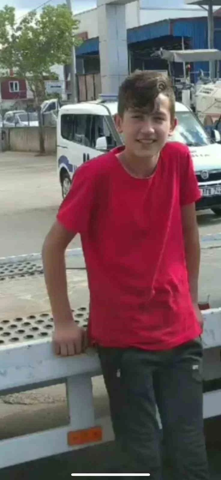 21 yaşındaki genç bıçaklanarak öldürüldü
