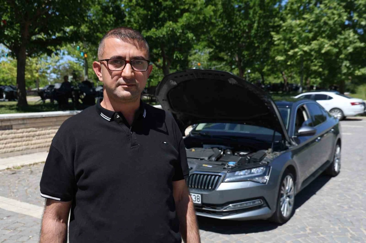 25 binde aldığı aracın 150 bin kilometrede olduğunu &ouml;ğrenince d&uuml;nyası başına yıkıldı
