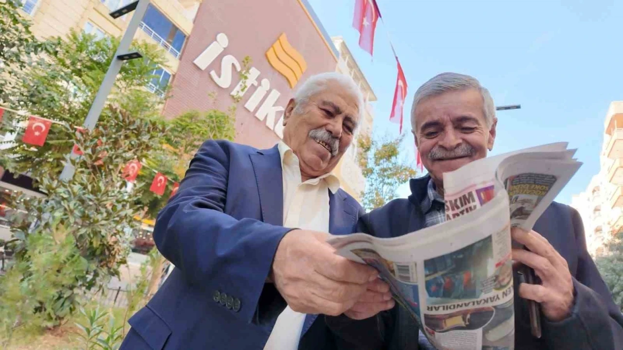 25 yıldır bulmaca &ccedil;&ouml;zmek i&ccedil;in gazete alıyor
