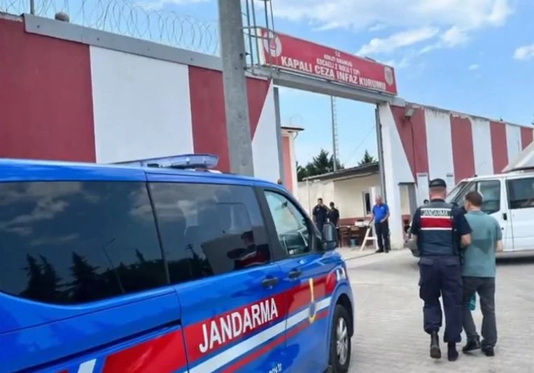 29 İLDE FETÖ OPERASYONU: 39 TUTUKLAMA