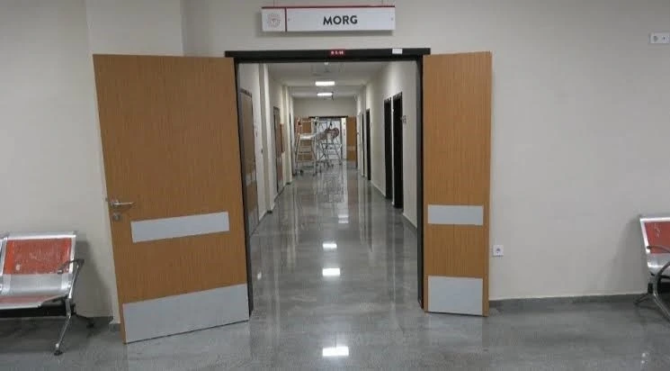 3. kattan d&uuml;şen 13 yaşındaki &ccedil;ocuk hayatını kaybetti
