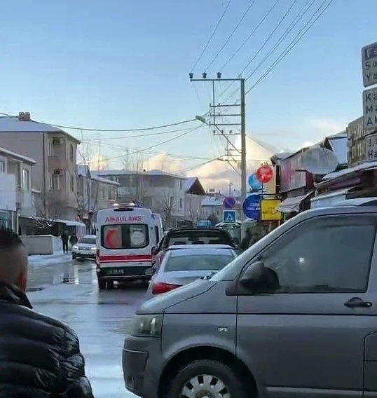 4 kişinin yaralandığı alkol kavgasında 2 tutuklama