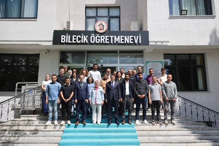 40 kamu personeline 36 saatlik eğitim veriliyor
