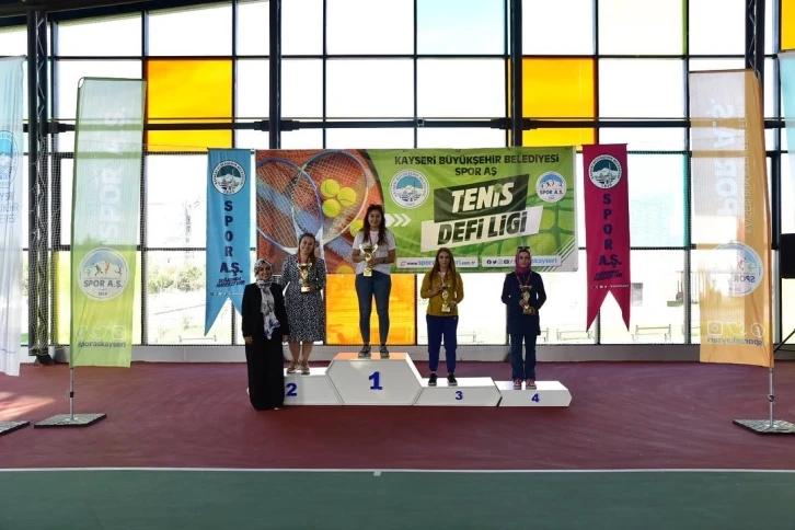 5 ay s&uuml;ren Tenis Defi Ligi sona erdi
