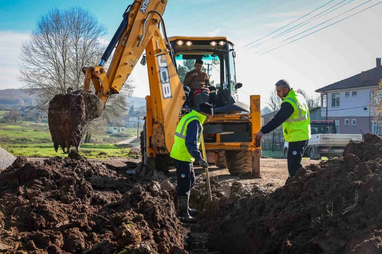 5 kilometrelik yeni hat o mahallenin i&ccedil;me su geleceğinin teminatı olacak
