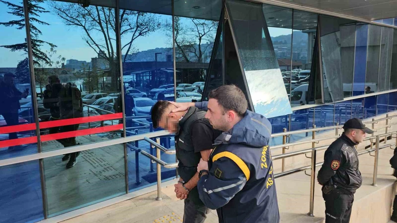 50 milyon liralık yasa dışı bahis trafiğine 3 gözaltı
