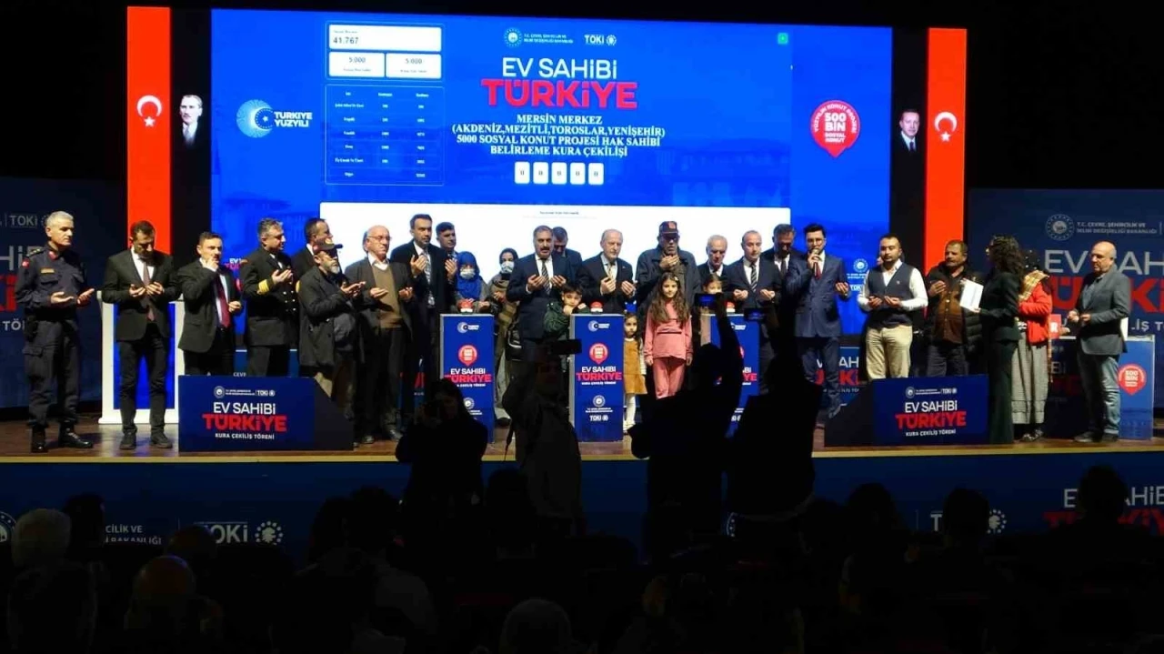 500 bin sosyal konut projesi kapsamında Mersin&rsquo;de 8 bin 190 hak sahibi belirlendi
