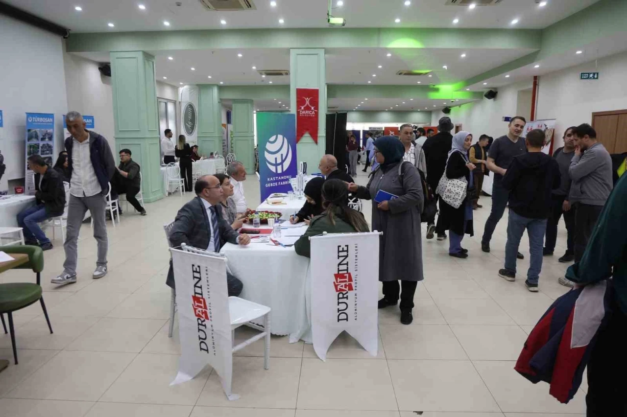53 firmanın stant açtığı fuarı 2 bin 850 kişi ziyaret etti
