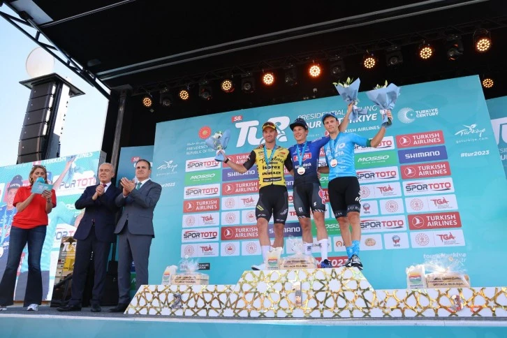 58. Cumhurbaşkanlığı T&uuml;rkiye Bisiklet Turu'nun Fethiye-Marmaris etap birincisi Philipsen oldu