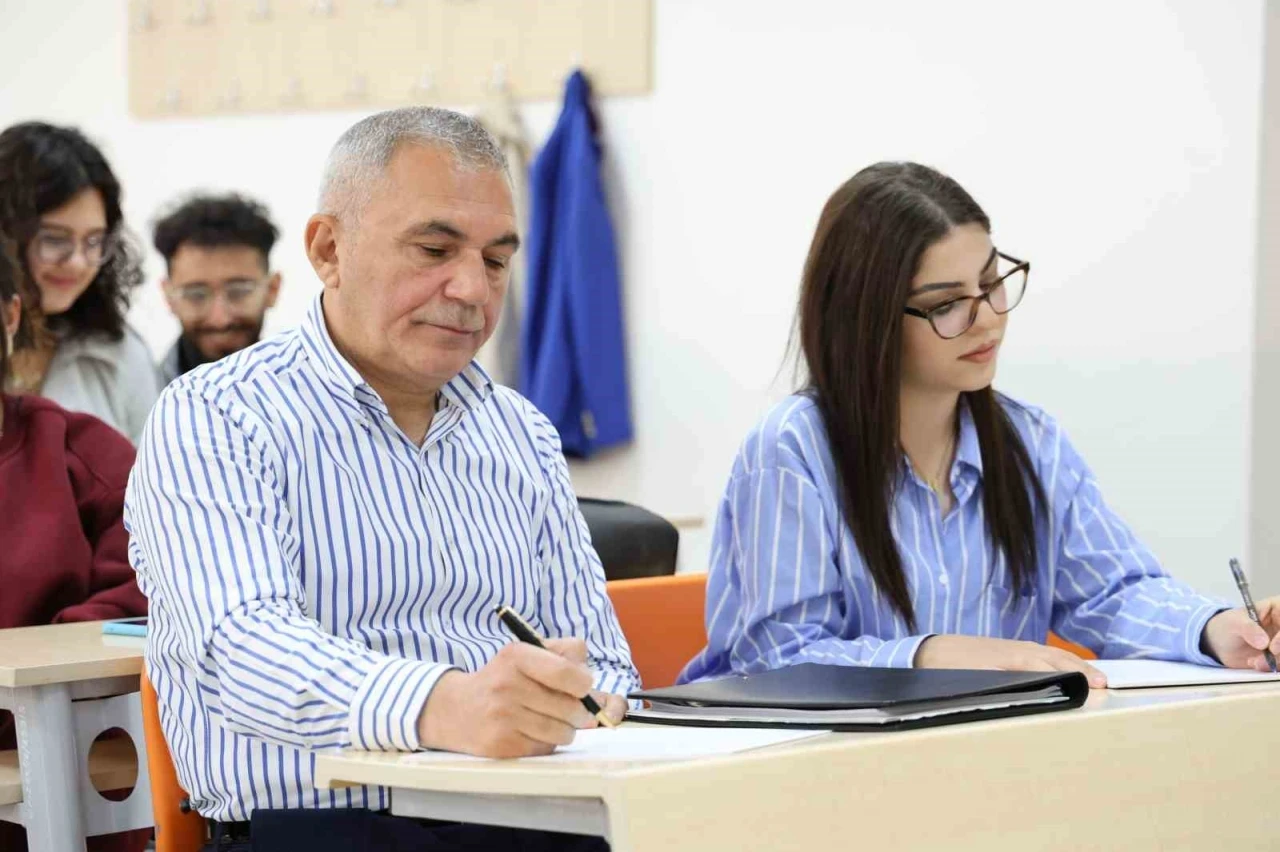Dede-Torun Aynı Üniversitede
