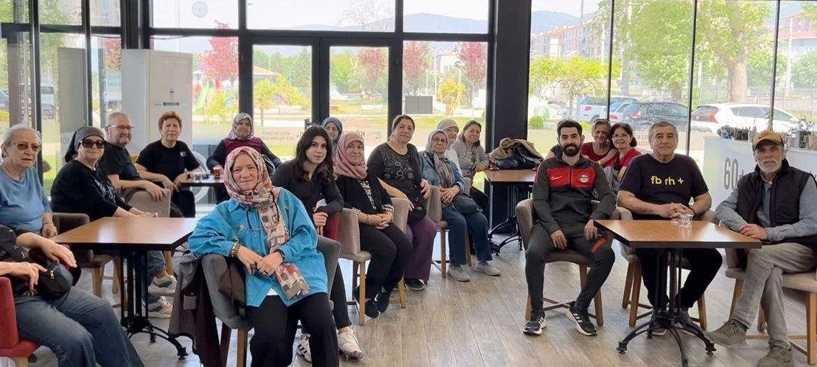 60+ Aktif Yaşlanma Kulübü sağlıklı kalma noktası oldu
