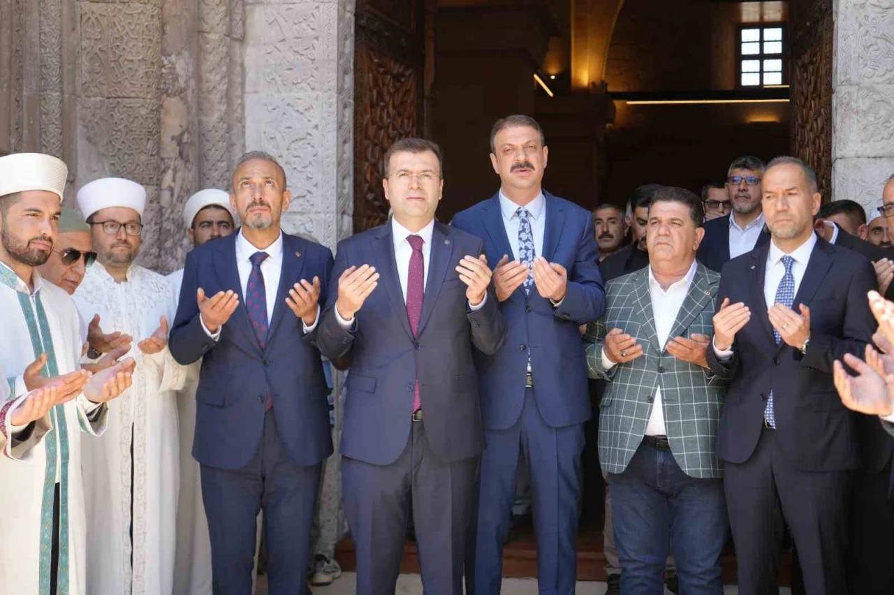 691 yıllık Sungurbey Camii yeniden ibadete a&ccedil;ıldı
