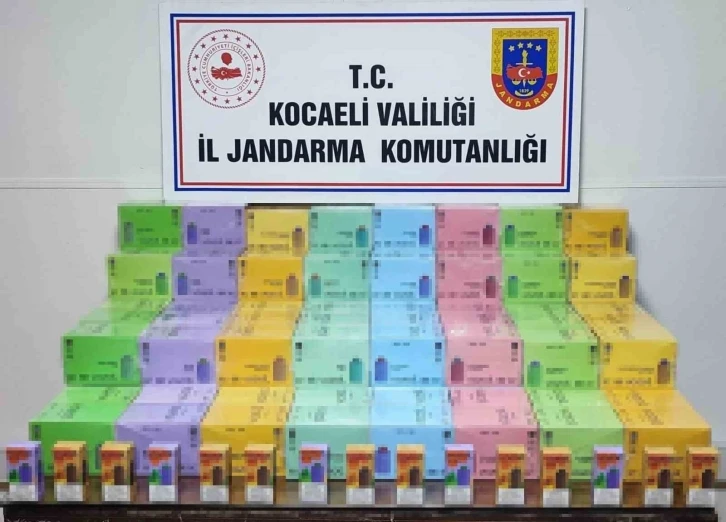 700 bin TL değerinde elektronik sigara ele ge&ccedil;irildi
