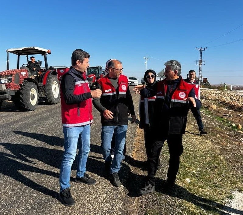 750 Dekarlık alanda g&uuml;breleme &ccedil;alışması yapıldı
