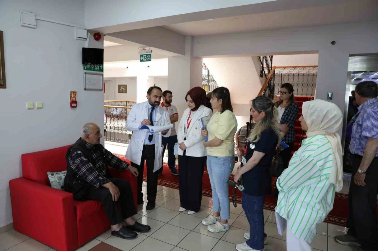 80 yaş üstü ile yatağa bağımlı hastaları için reçete ve rapor kolaylığı
