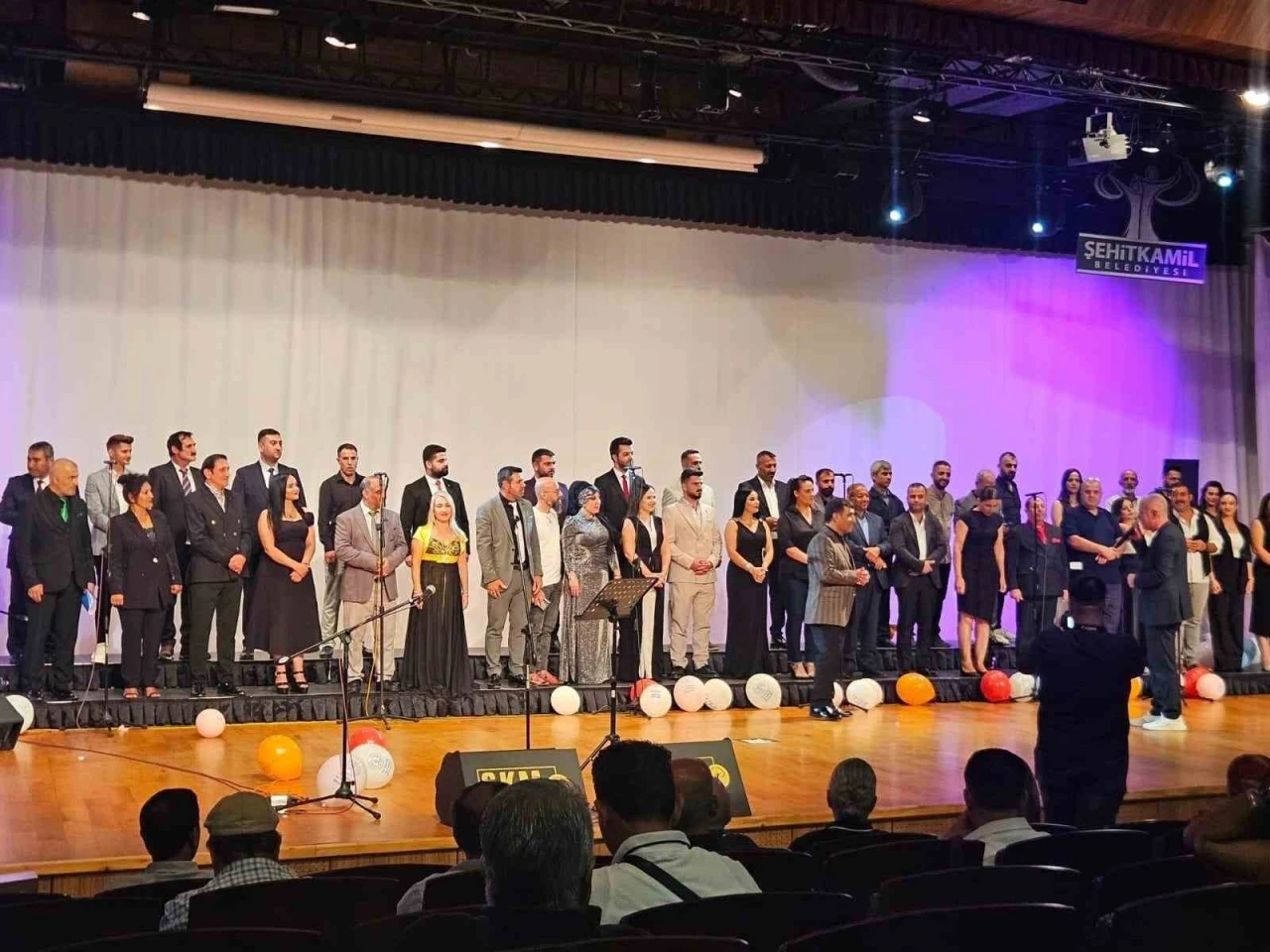 81 ilden 81 sanatçı, duygulandıran şarkı ile ’Terörsüz Türkiye’ sürecine destek verdi
