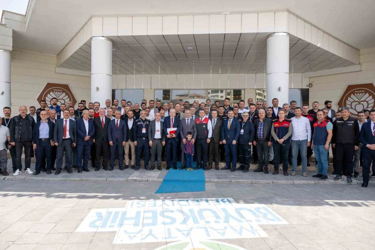 81 ilin itfaiyecileri Malatya’da toplandı

