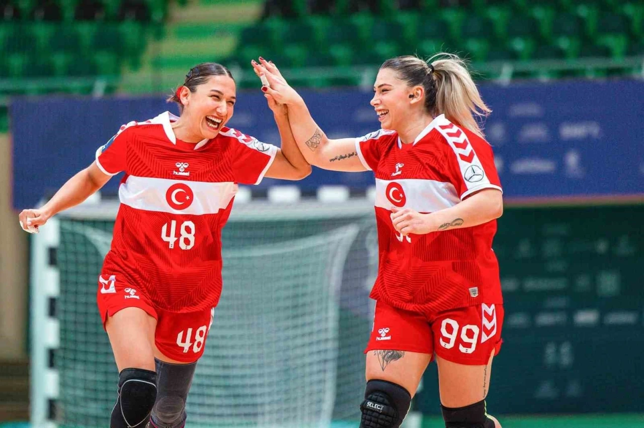 A Milli Kadın Hentbol Takımı, üst üste ikinci kez şampiyon!
