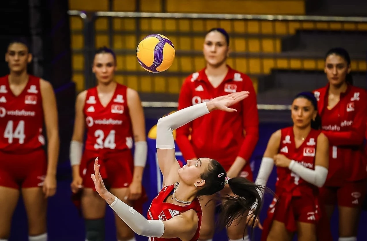A Milli Kadın Voleybol Takımı, Milletler Ligi&rsquo;nin 2. haftasında Ankara&rsquo;da parkeye &ccedil;ıkacak
