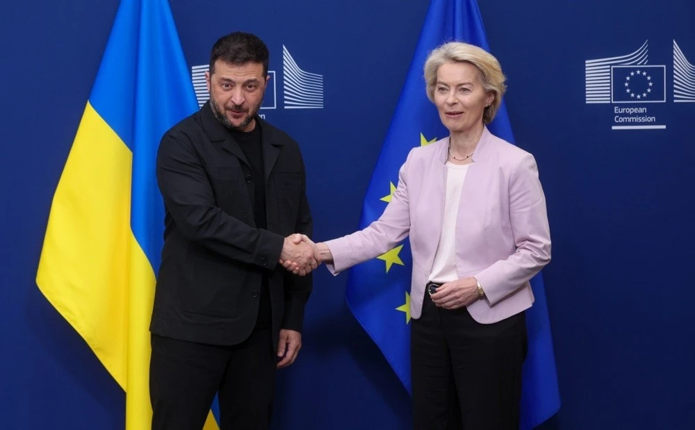 AB Komisyonu Başkanı Ursula von der Leyen: "Ukrayna Silahlı Kuvvetleri üzerinde herhangi bir sınırlama olamaz"