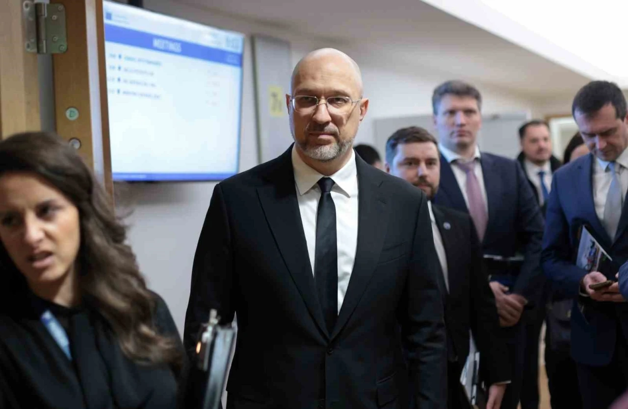 AB Savunma Bakanları, Ukrayna ve savunma hazırlığı gündemleriyle toplandı
