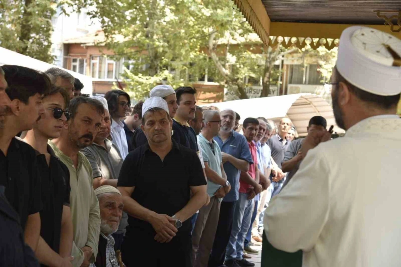 ABD’de hayatını kaybeden Salih Koç Balıkesir’de toprağa verildi

