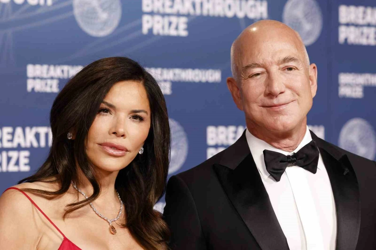 ABD’li milyarder Bezos’un Venedik’teki düğün yeri güvenlik endişeleri nedeniyle değiştirildi
