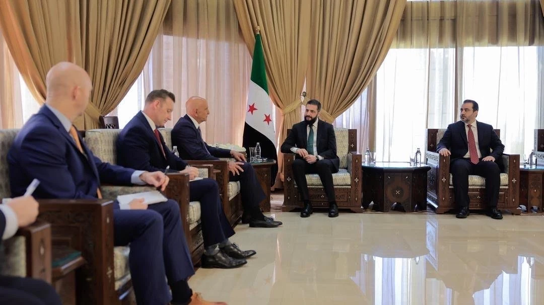 ABD&rsquo;nin Ankara B&uuml;y&uuml;kel&ccedil;isi Barrack: "Trump, bu anı yeni bir Suriye i&ccedil;in &lsquo;d&ouml;n&uuml;m noktası&rsquo; olarak g&ouml;r&uuml;yor"
