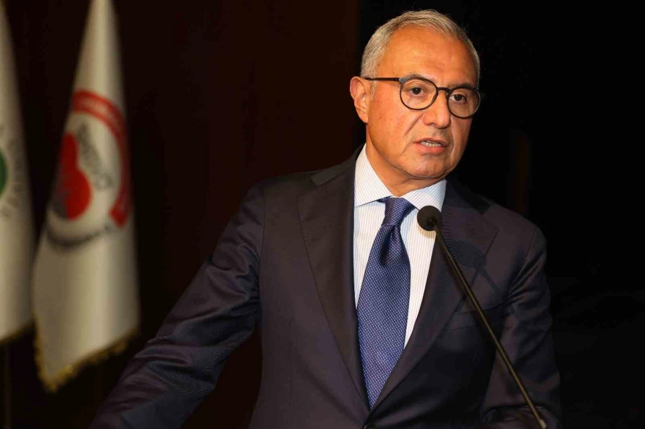 Abdi Sütcü Sağlık Hizmetleri MYO 407 Mezun Verdi
