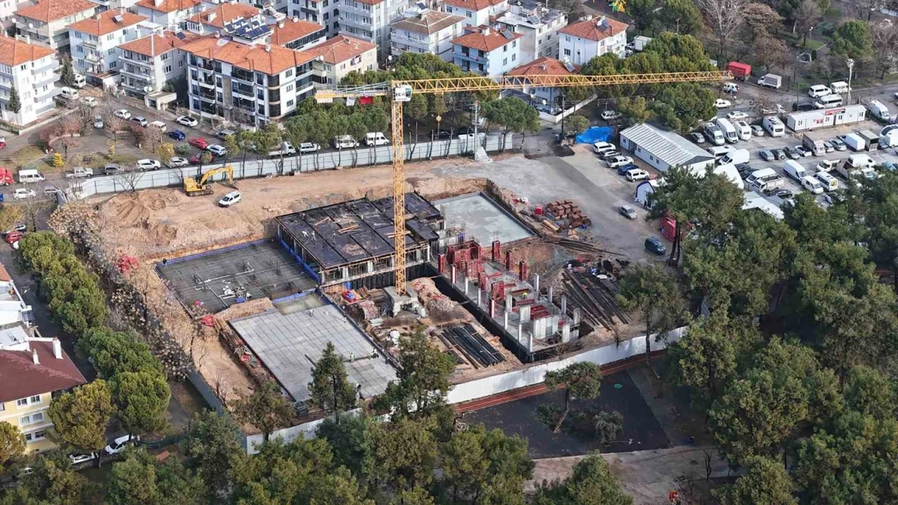 Abide H. Nuri &Ouml;nc&uuml;er Huzurevi depreme dayanıklı şekilde yeniden inşa ediliyor
