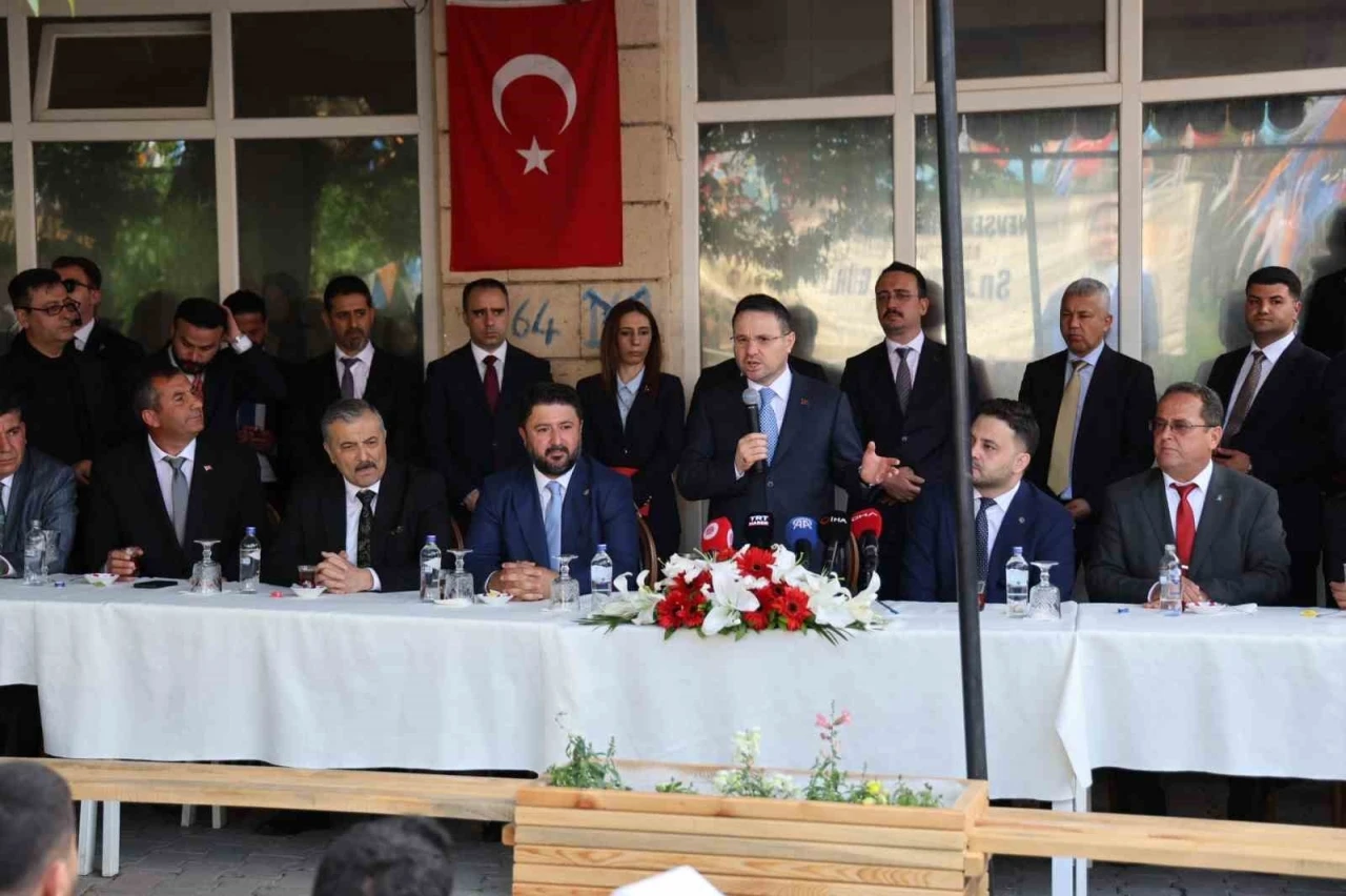 Adalet Bakanı Akın G&uuml;rlek: "Ter&ouml;rs&uuml;z T&uuml;rkiye s&uuml;reci yakın zamanda TBMM g&uuml;ndemine gelecek"
