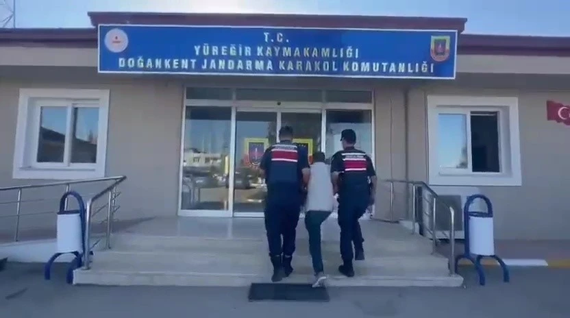 Adana’da 20 yıl hapisle aranan şahıs yakalandı
