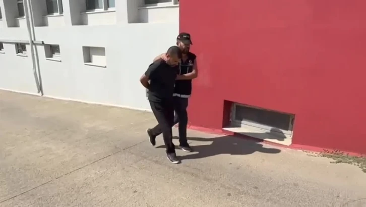 Adana&rsquo;da 3 uyuşturucu taciri tutuklandı
