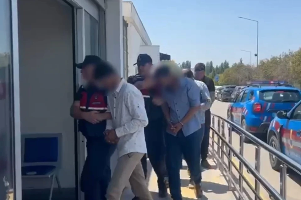 Adana’daki orman yangınlarını çıkaran 7 şüpheli tutuklandı
