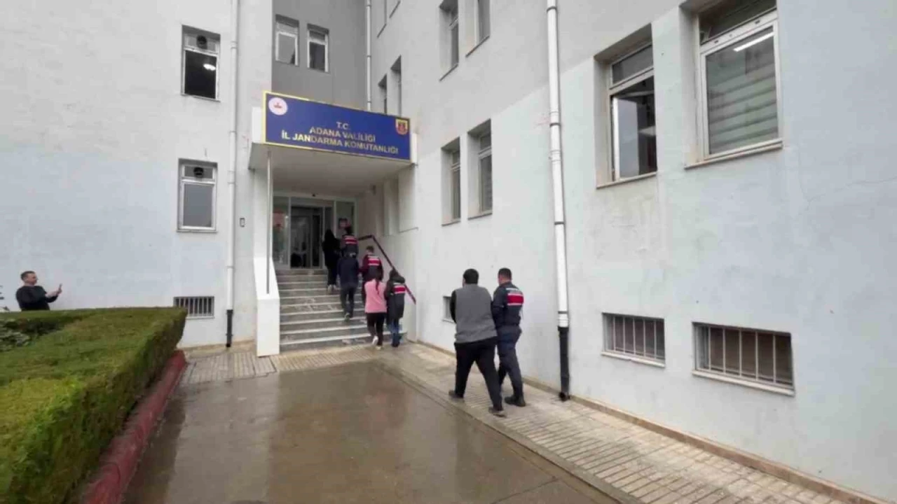 Adana merkezli 23 ilde &rsquo;yasa dışı bahis&rsquo; operasyonu: 47 g&ouml;zaltı
