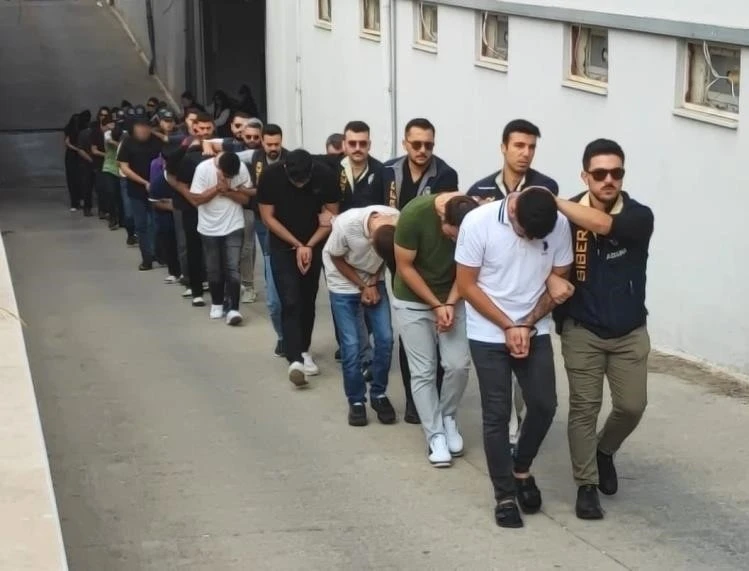 Adana merkezli 3 ildeki yasadışı bahis operasyonunda 21 şüpheli tutuklandı
