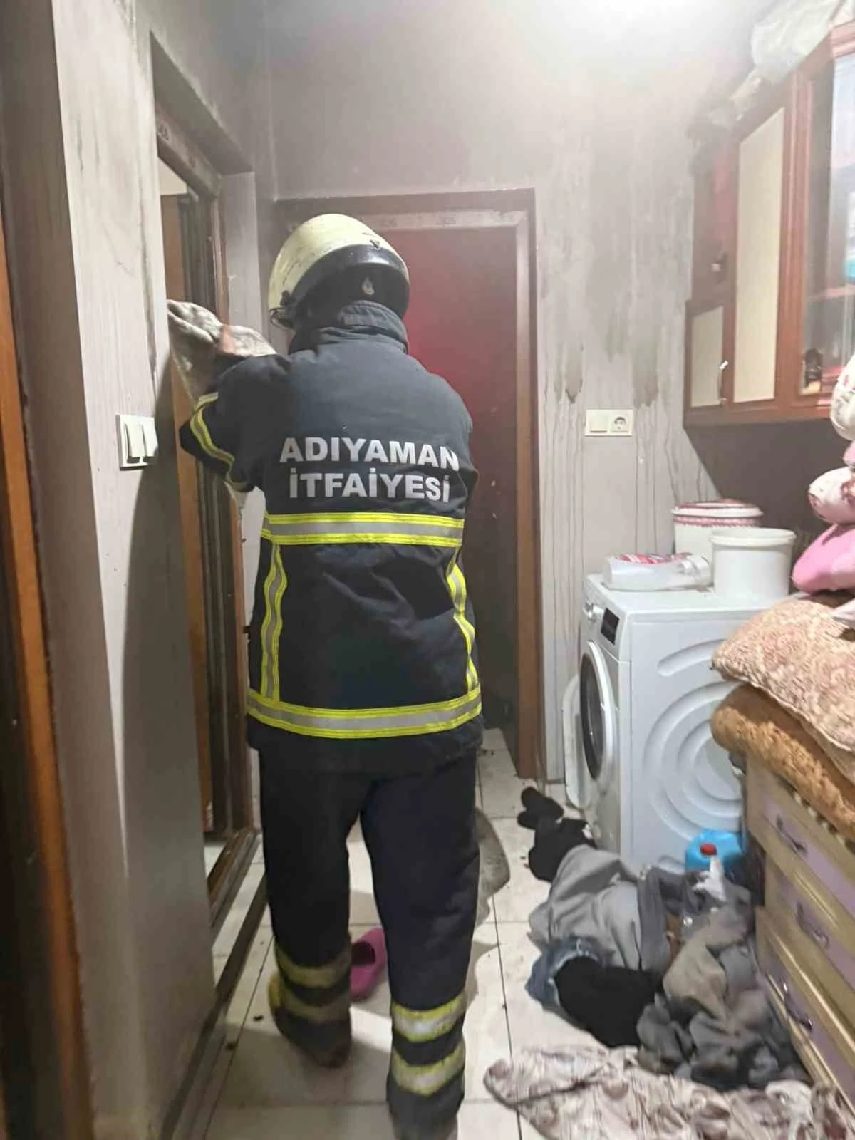 Adıyaman&rsquo;da ev yangını
