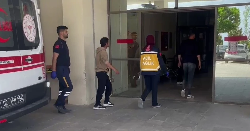 Adıyaman’da iki grup arasındaki bıçaklı: 3 yaralı
